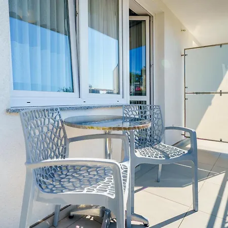 Kotwica * 미엥지즈드로예